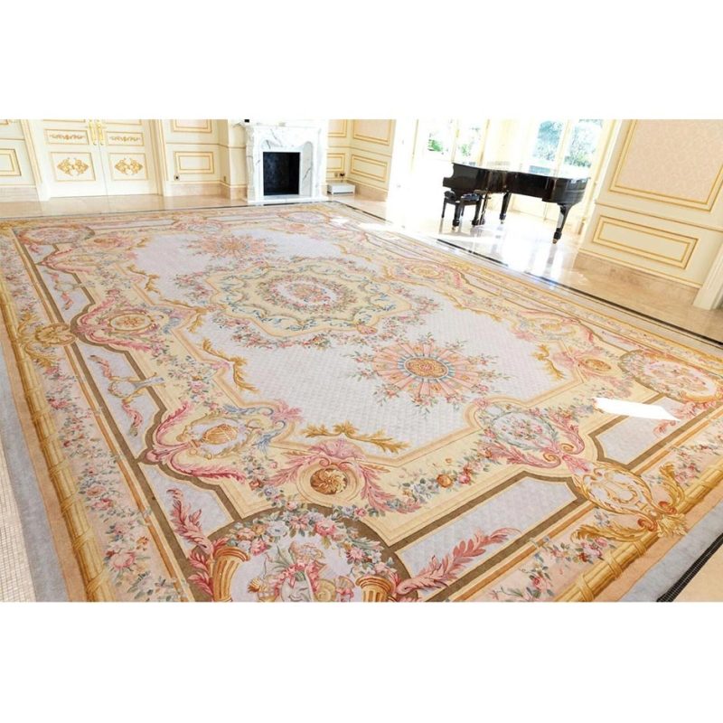 Mid-19th Century Aubusson Savonnerie Rug — Central Medallion Design